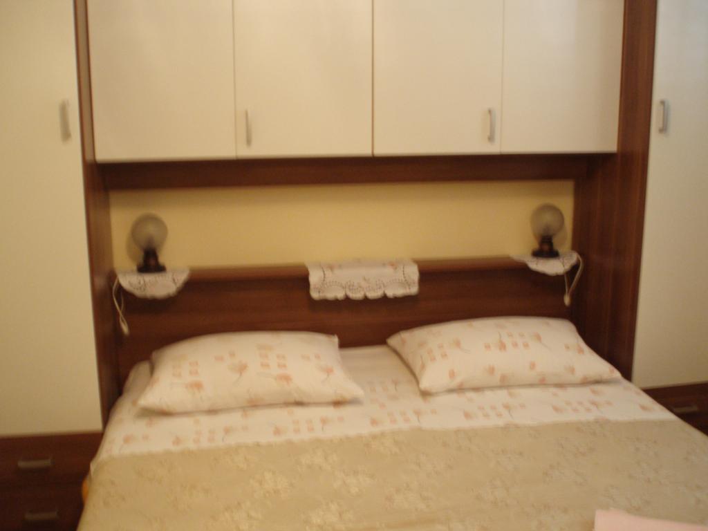 Hotel Stone House Gregov Lumbarda Zimmer foto